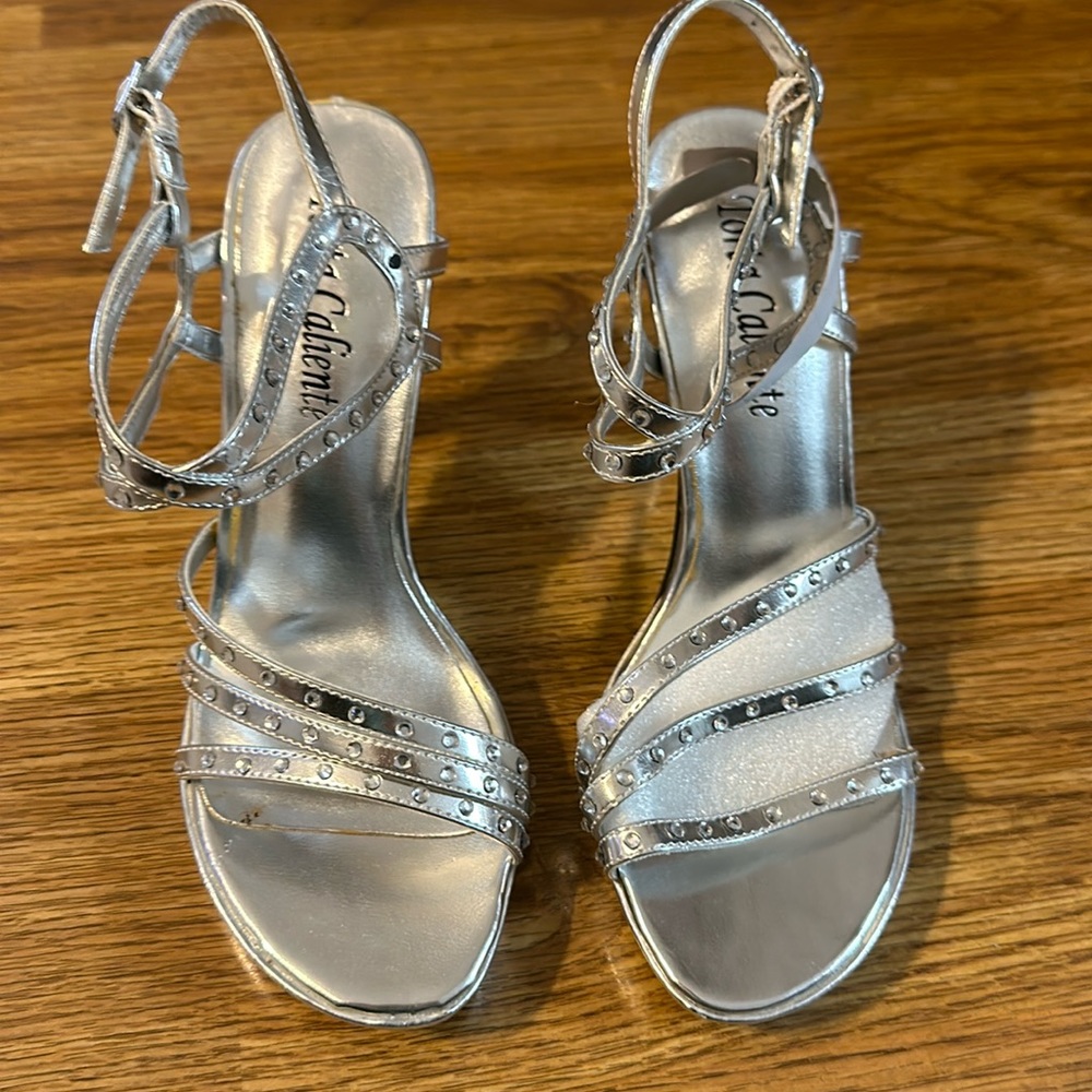 Pageant/Beauty Walk Shoes Size 6 Women's- NEW